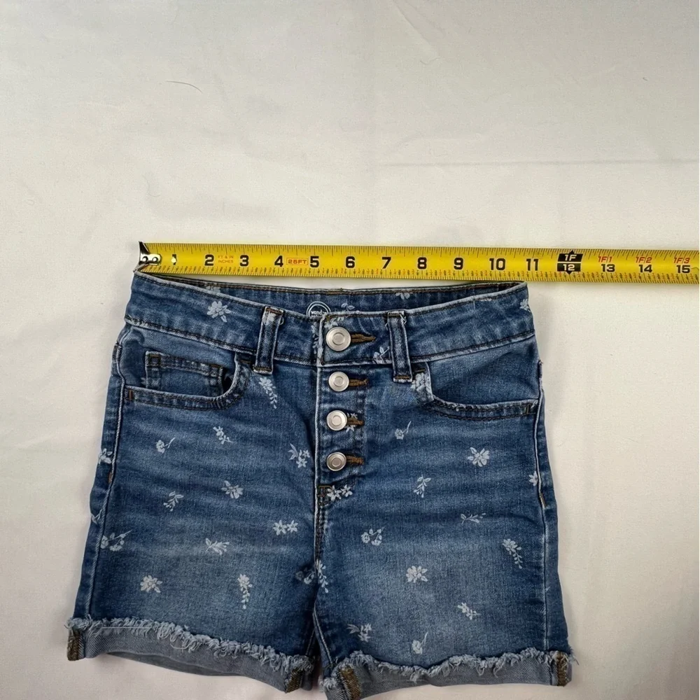 Wonder Nation - Girl’s Shorts - Size 7 - Med Blue Denim - Snap Front